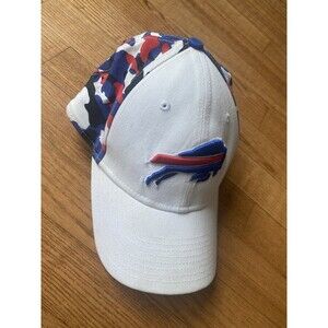 RARE BUFFALO BILLS New Era 9FORTY Baseball Hat  - SEASON TICKET HOLDER EXCLUSIVE